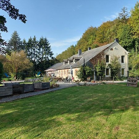 Au Doux Chardon Bed & Breakfast Дюрби Екстериор снимка
