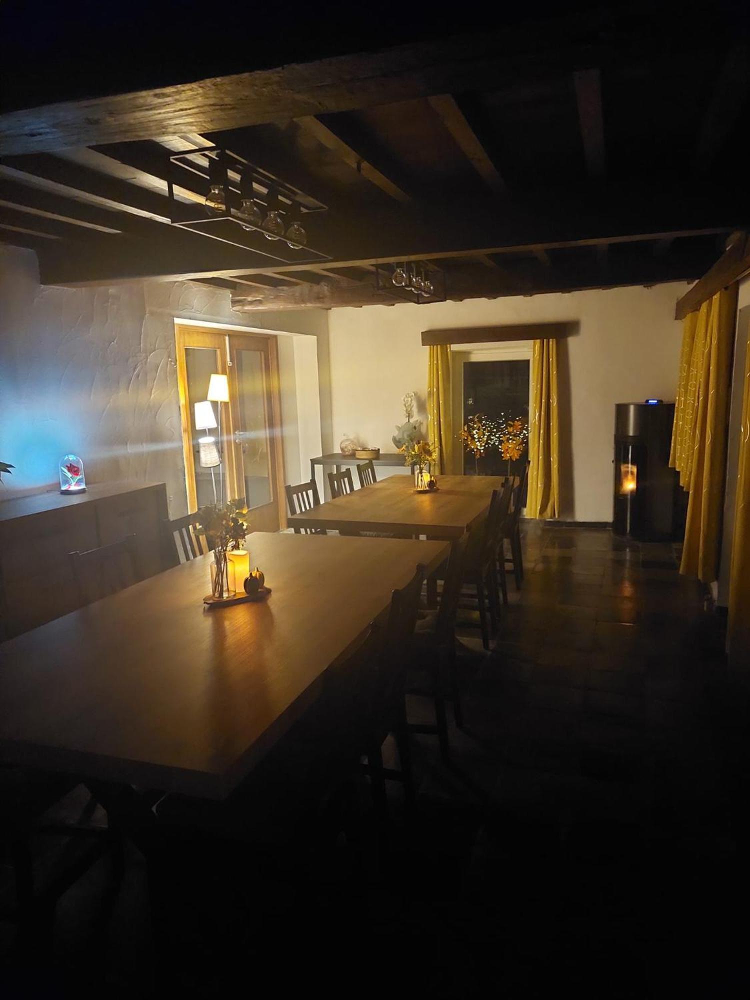 Au Doux Chardon Bed & Breakfast Дюрби Екстериор снимка